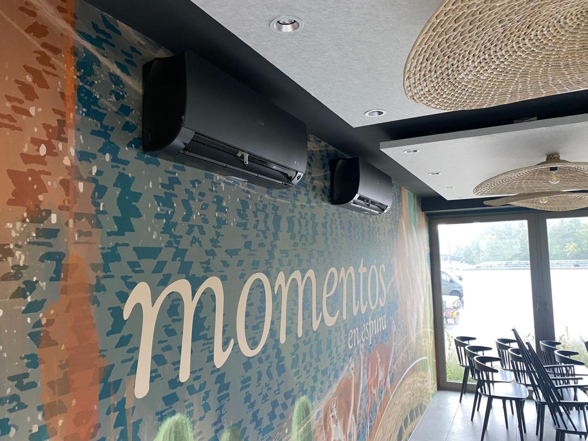 Klimageräte als Dekoelement  in Ateliere Espura, Flumenthal