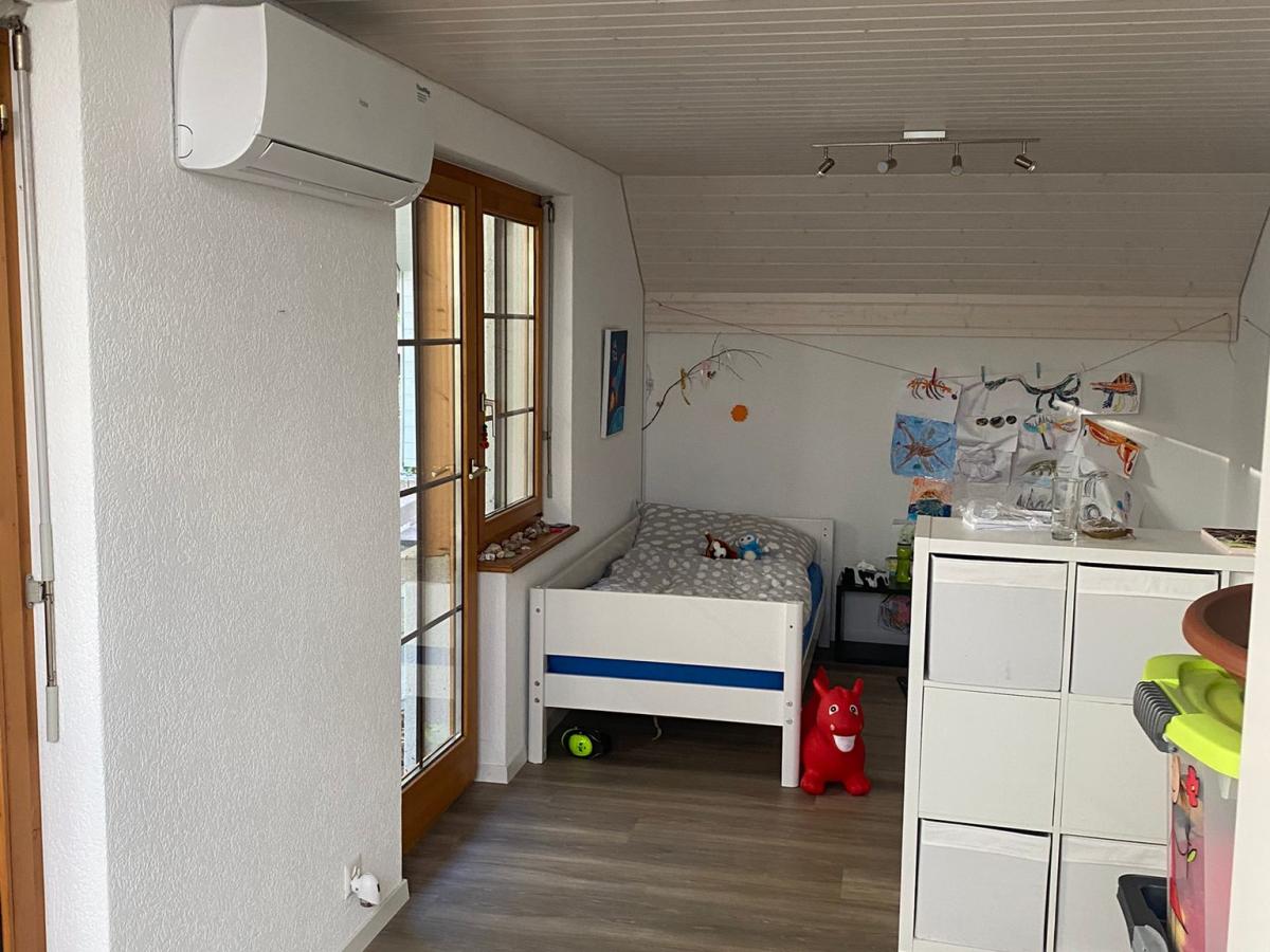 Haier Flexis  in Kinderzimmer EFH, Dotzigen
